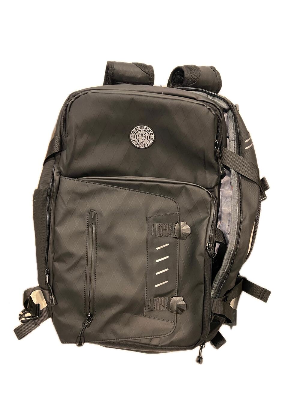 SWICKY 40L Travel Backpack TSA Friendly Carry-On 40L
